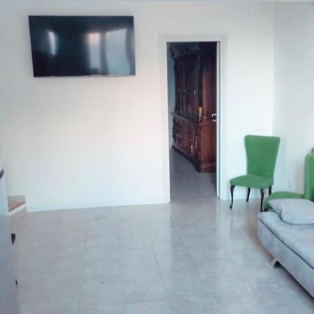Milan New Apartment Near To De Metro Esterno foto