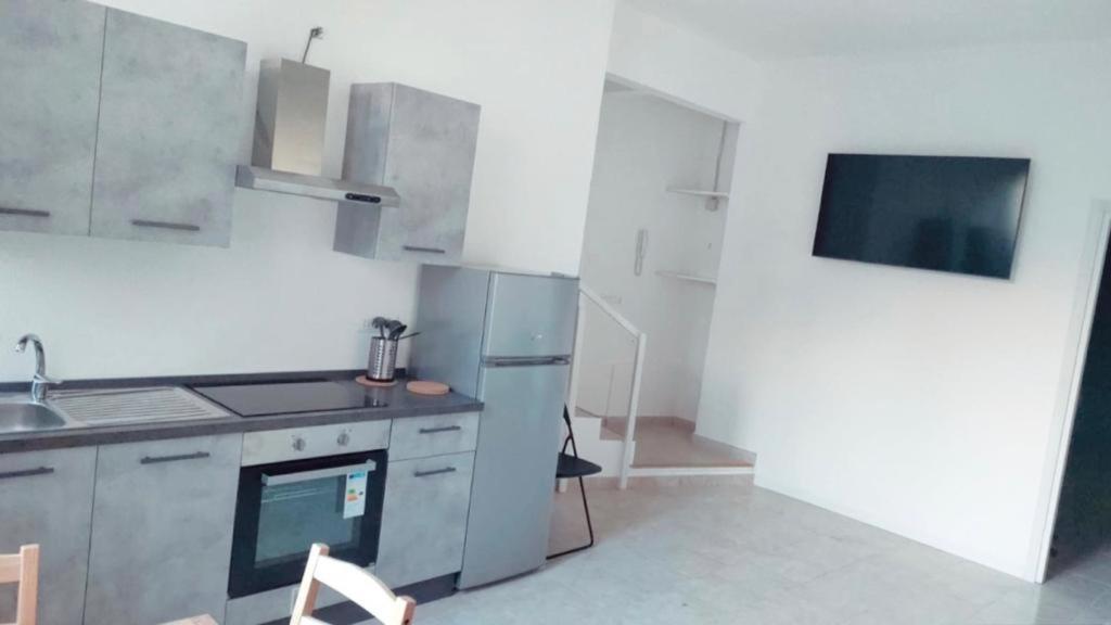 Milan New Apartment Near To De Metro Esterno foto