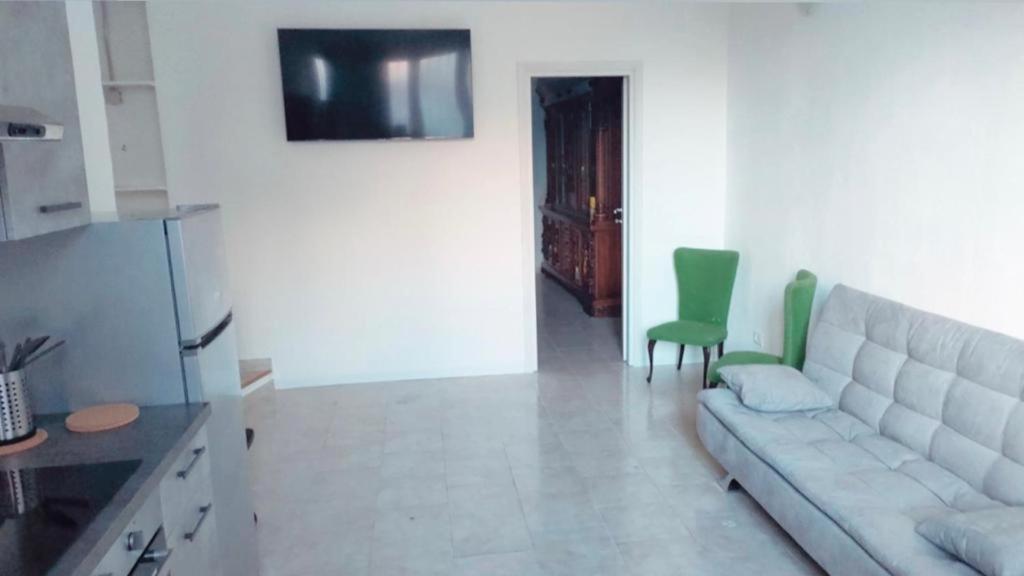 Milan New Apartment Near To De Metro Esterno foto
